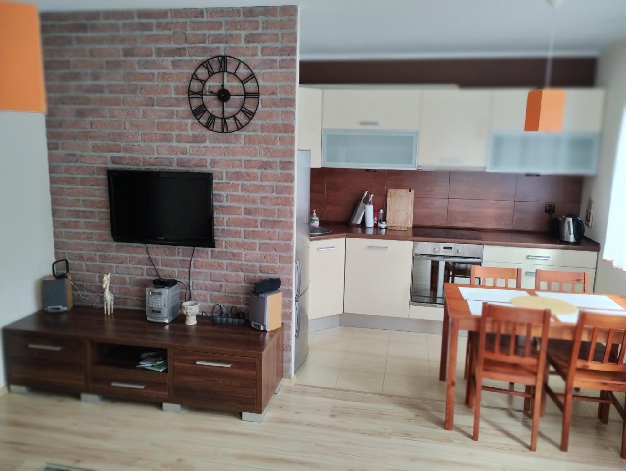Green Apartment Z Bezplatnym Parkingiem Олщин Екстериор снимка